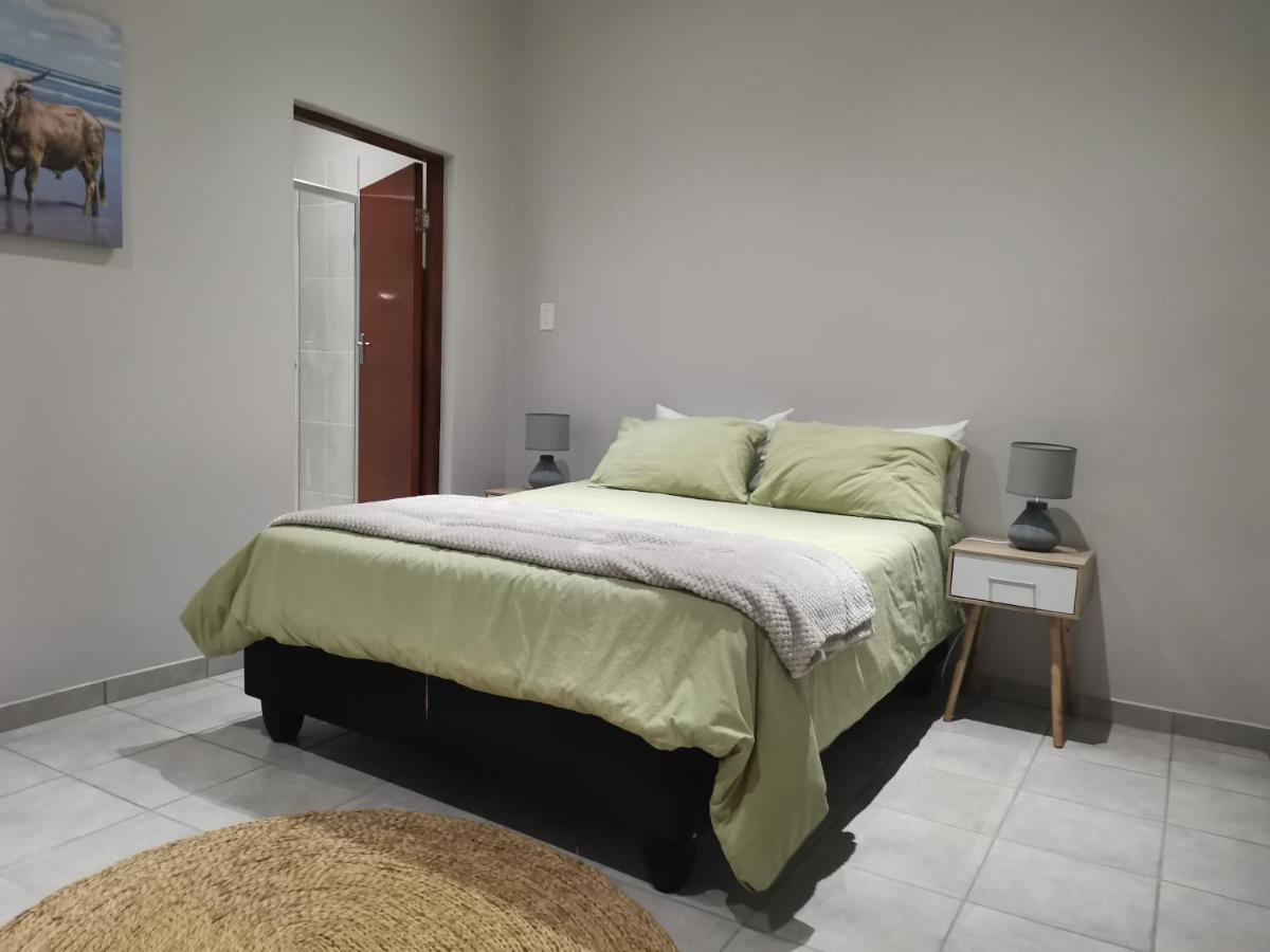 Amapondo Hotell Port Saint Johnʼs Eksteriør bilde