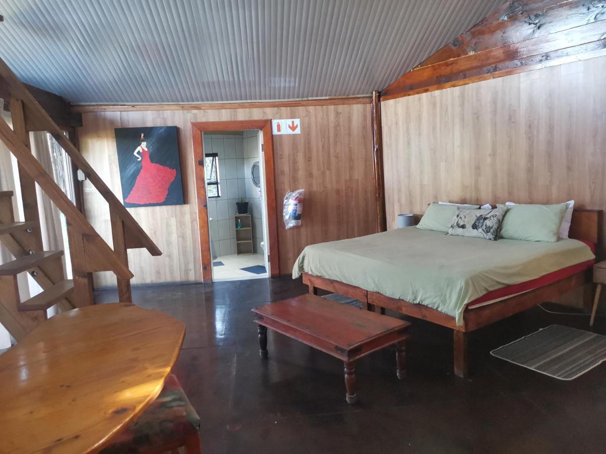 Amapondo Hotell Port Saint Johnʼs Eksteriør bilde